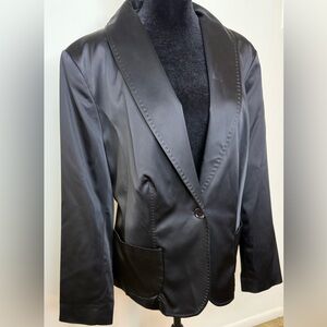 Context Woman plus size Black satin formal tuxedo like Black jacket lapel 14W EC